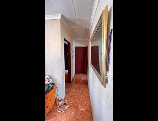 2 BEDROOM HOUSE FOR SALE IN MERITENG